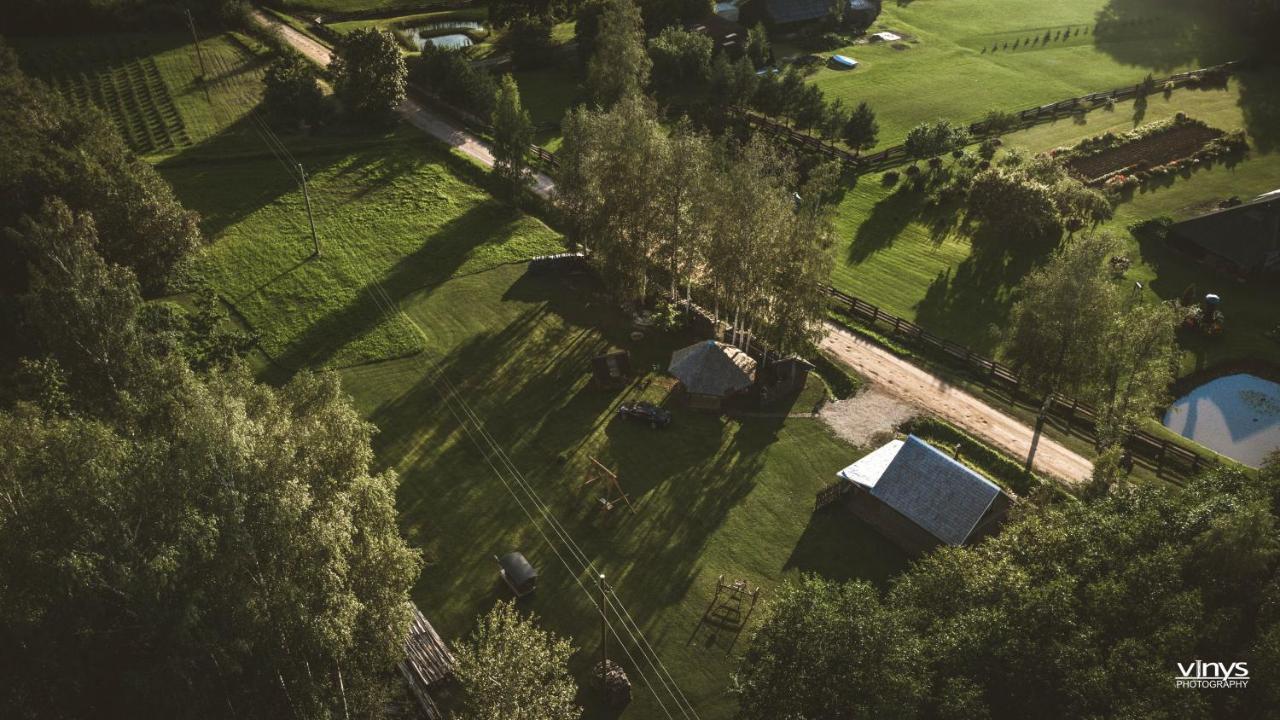 Willa Perkonu Namins Balvi Zewnętrze zdjęcie