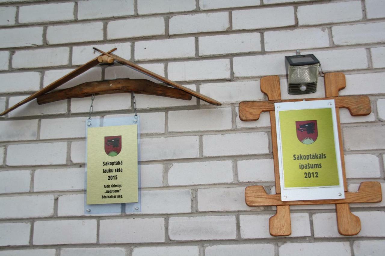 Willa Perkonu Namins Balvi Zewnętrze zdjęcie